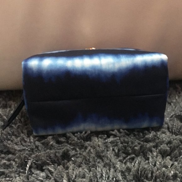 Tory Burch Printed Brigitte Cosmetic Pouch - Picture 3 of 7